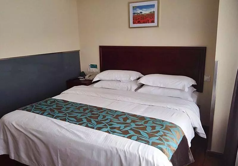 Hotelli Greentree Inn Shandong Zibo Railway Station Jinjing Avenue Business