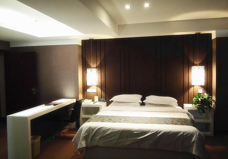 בית מלון כפרי Greentree Inn Shandong Zibo Railway Station Jinjing Avenue Business