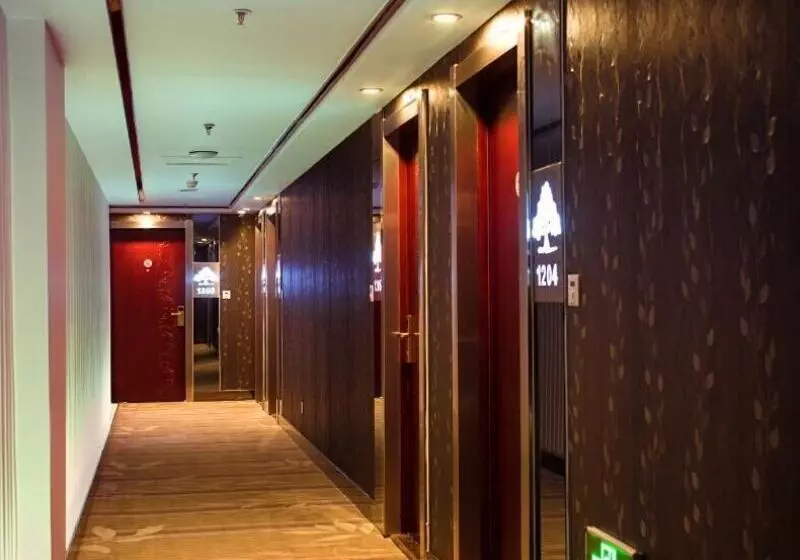 Hotelli Greentree Inn Shandong Zibo Railway Station Jinjing Avenue Business