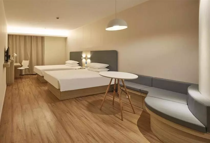ホテル Hanting  Qingdao Huangdao Zhongze Guohuo