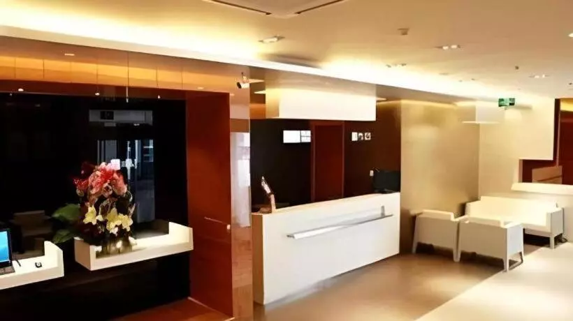 ホテル Jinjiang Inn Yantai Penglaige Zhonglou North Road