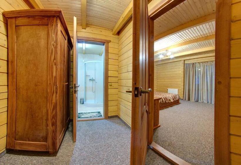 Отель Karpatski Dzherela