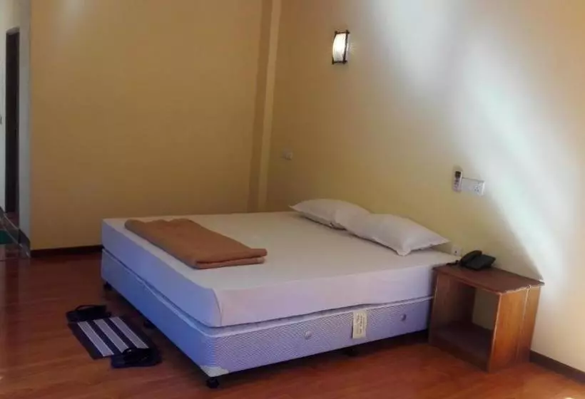 استراحتگاه Diamond Residence