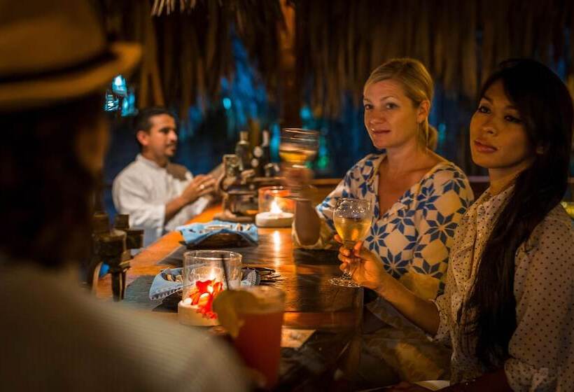 منتجع Turtle Inn By Francis Ford Coppola