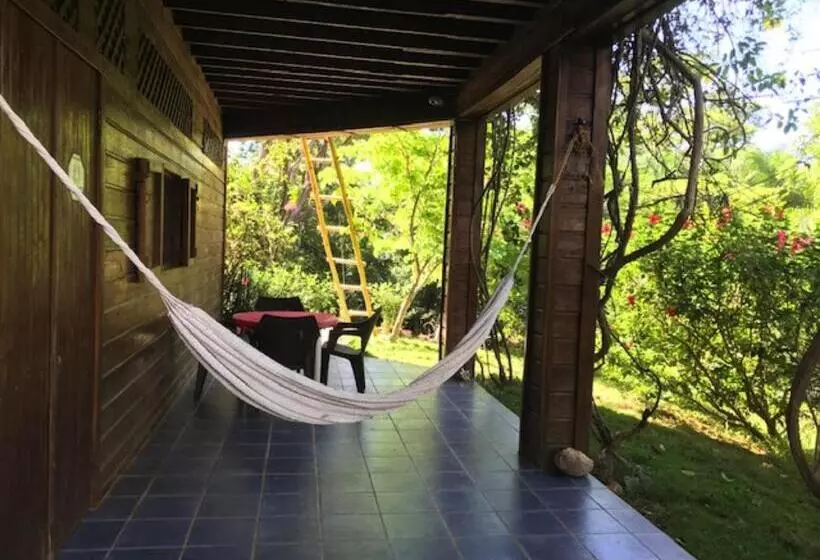 Roatan Bed & Breakfast Apartments