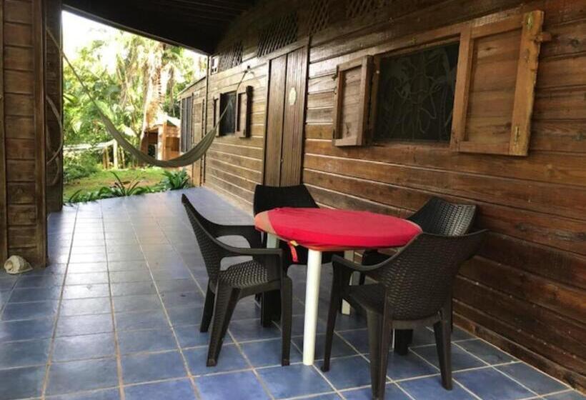 Roatan Bed & Breakfast Apartments