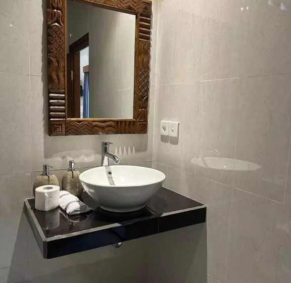 Retkeilymaja Deswa Inn