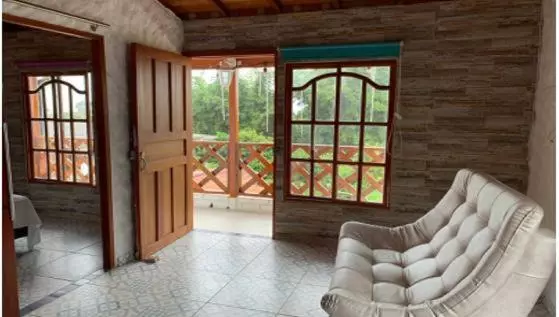 Aamiaismajoitus (B&B) Birdsong Lodge