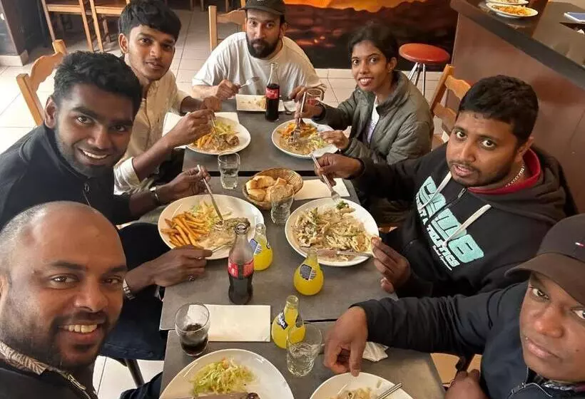ベッドアンドブレックファースト Biriyani House