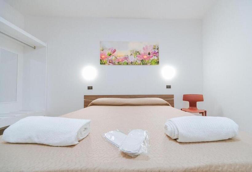 민박 Guest Room 144