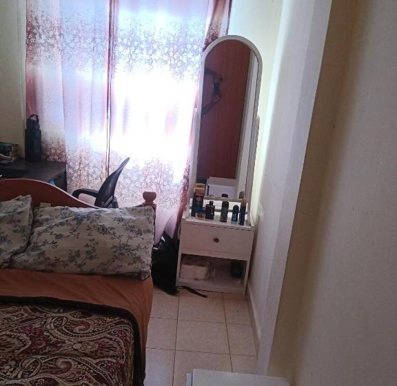 Bed and Breakfast Mogoi Manor