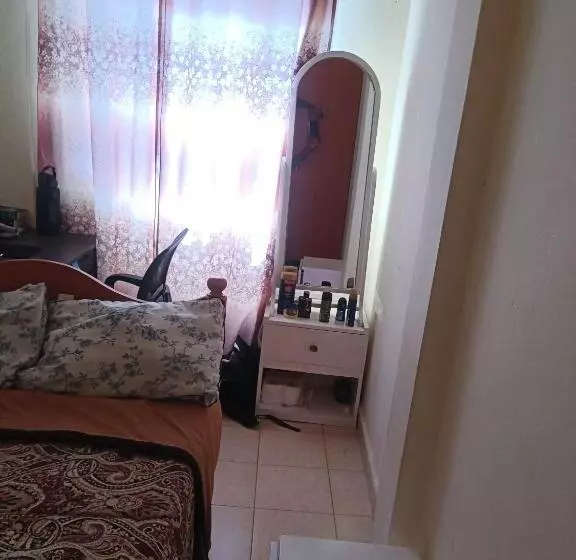 تختخواب و صبحانه Mogoi Manor