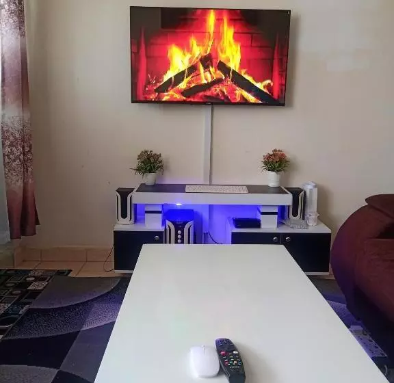 تختخواب و صبحانه Mogoi Manor