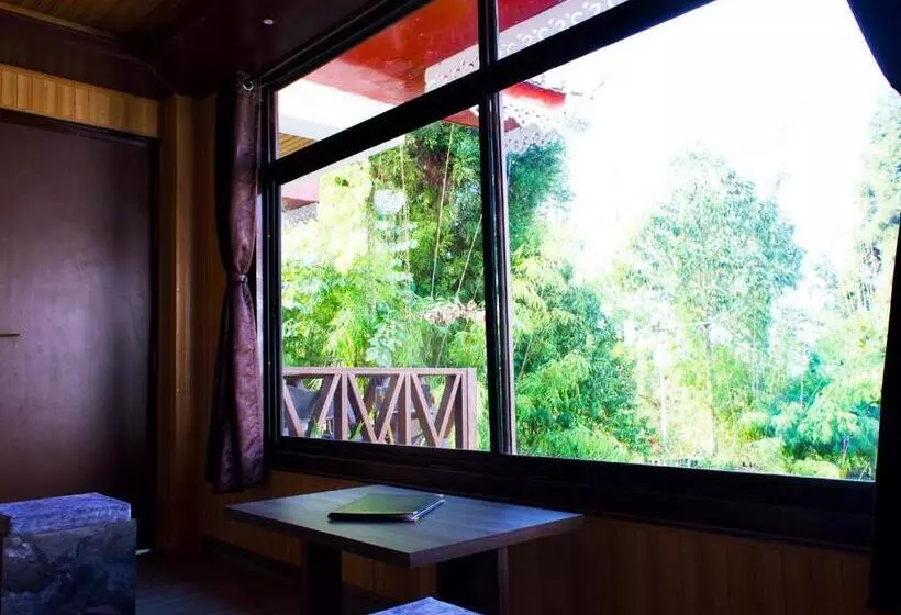 Emaho Boutique Resort