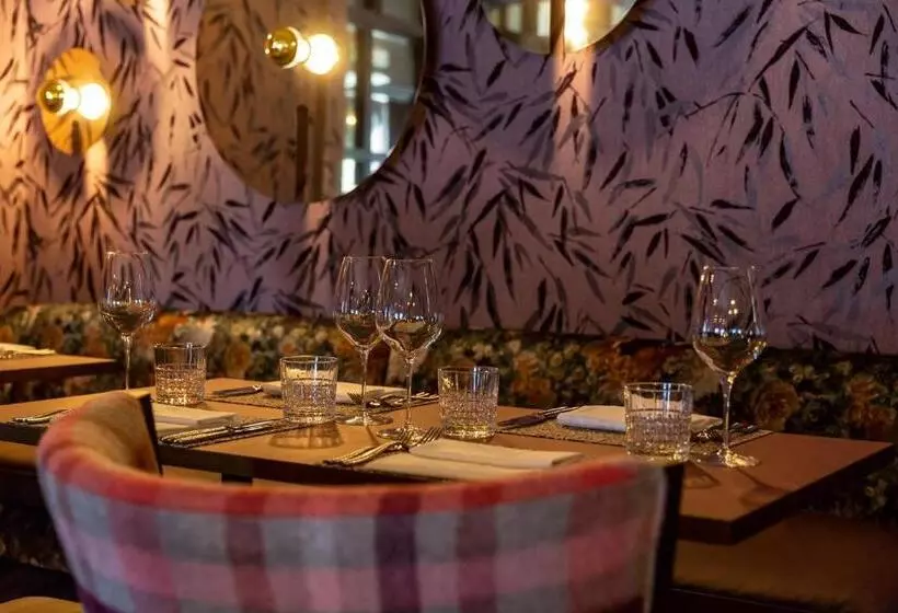 Hotelli 1881 Of Speyside