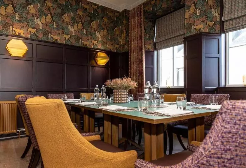 Hotelli 1881 Of Speyside