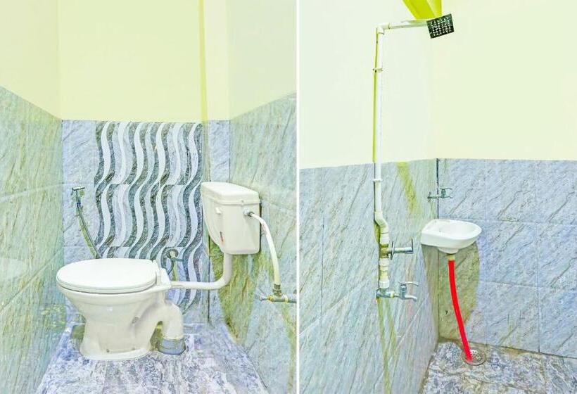 בית מלון כפרי Oyo Garv Residency