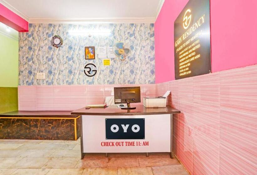 בית מלון כפרי Oyo Garv Residency