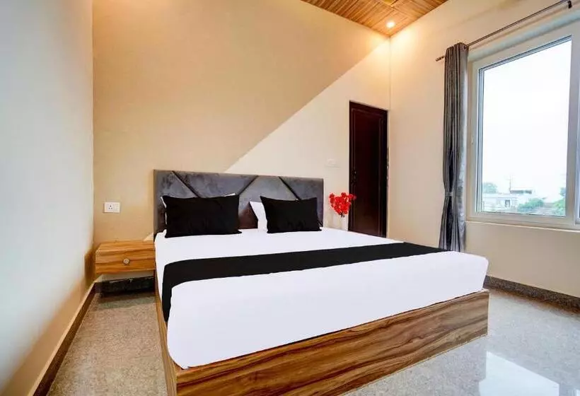 ホテル Oyo Sugara Homestay