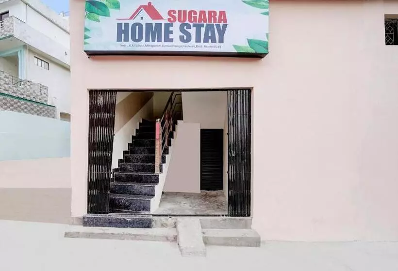 ホテル Oyo Sugara Homestay