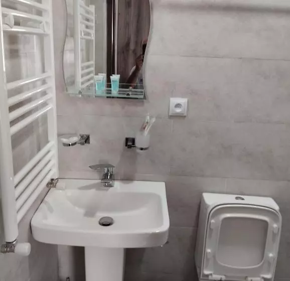 هتل Panorama Rabati