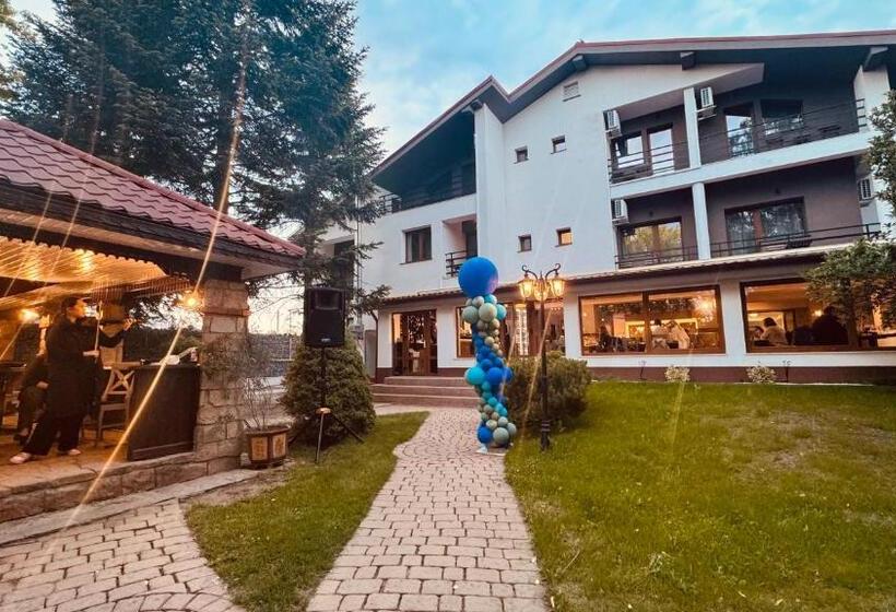 هتل Pensiunea Waldor