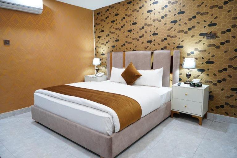 هتل Relax Inn Rawalpindi