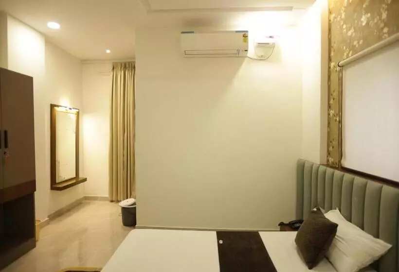 Kesharwani Hotels
