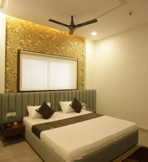 Kesharwani Hotels