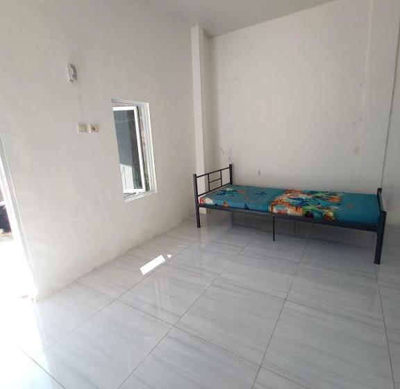 Panzió Almic Guesthouse Bogor