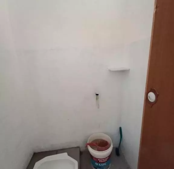 Majatalo Almic Guesthouse Bogor