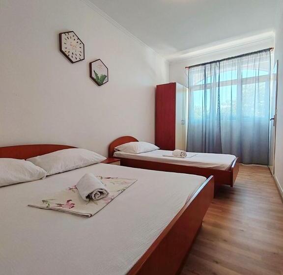 پانسیون Apartments Lucerna
