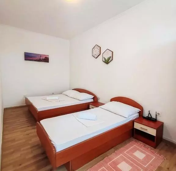 پانسیون Apartments Lucerna