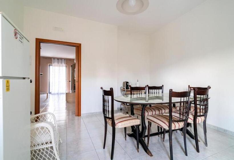 ペンション Un Posto Al Sole