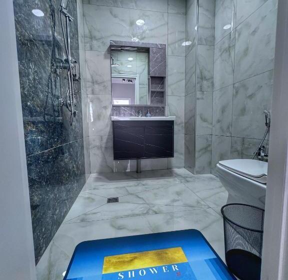 Premium Sea View Hotel & Hostel