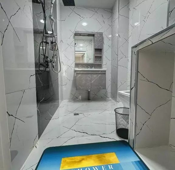 Premium Sea View Hotel & Hostel