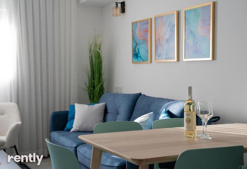 Sea Side Aster Apartment   By Rently