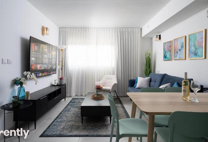 Sea Side Aster Apartment   By Rently