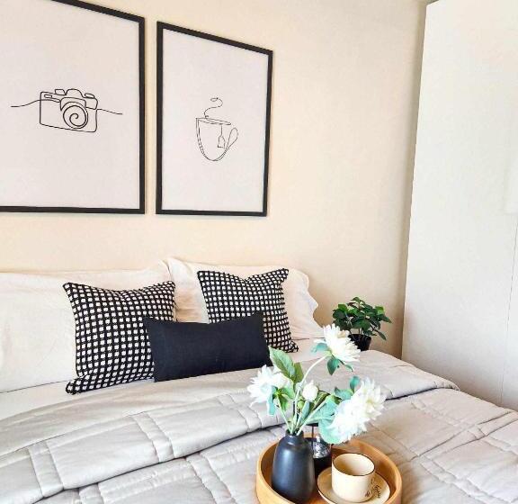 The Median, Cebu City Near It Park