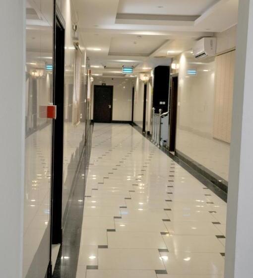 المكان الراقي للشق