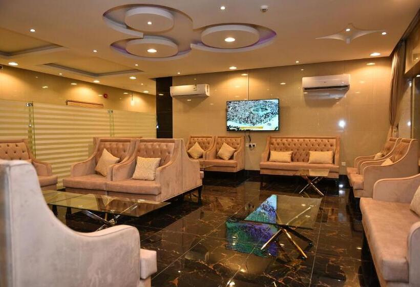 المكان الراقي للشق