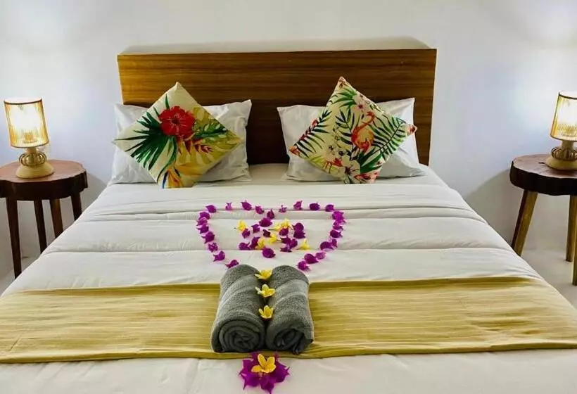 Retkeilymaja Sentigi Homestay Gili Gede