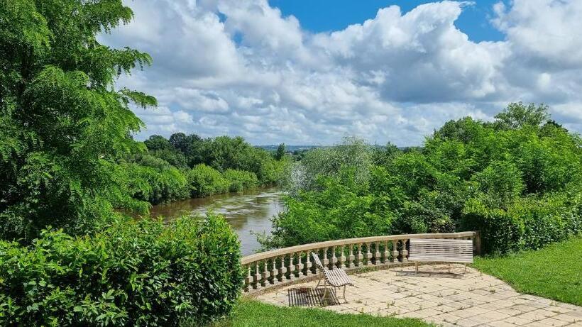 تختخواب و صبحانه Bergerac Chambres D Hôtes Ibis D Or