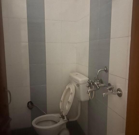 تختخواب و صبحانه Residential House