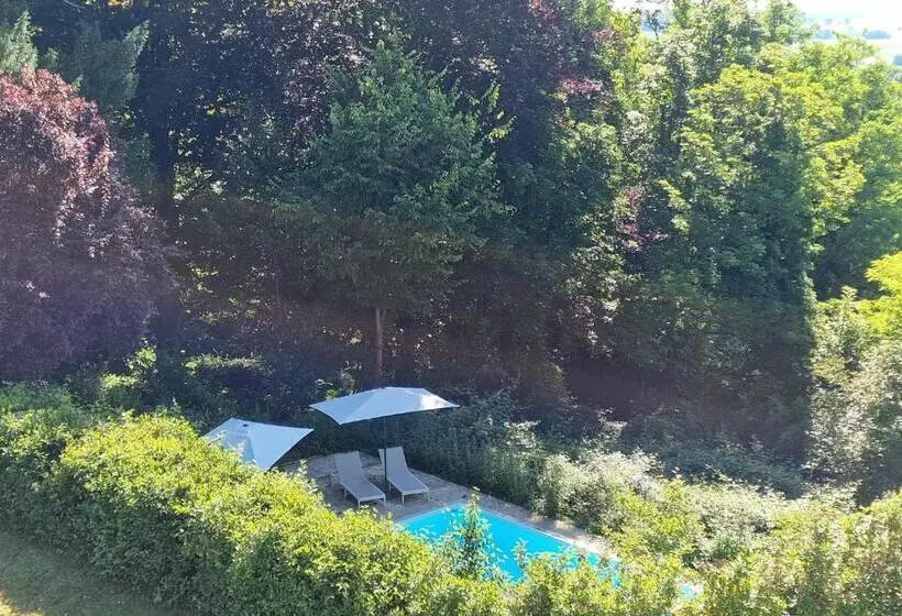 Aamiaismajoitus (B&B) Villa Katherine