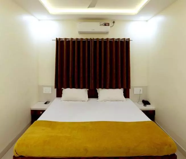 Hotelli Ajinkya Lodge