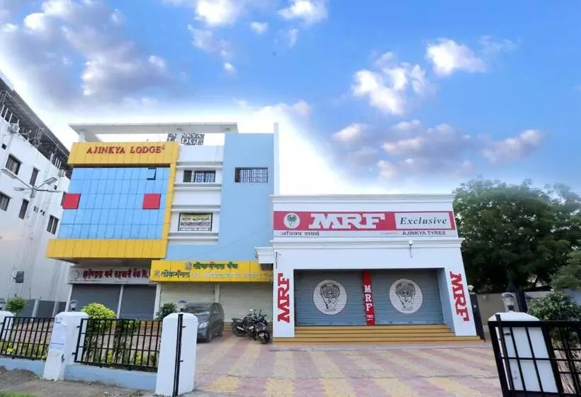 Hotelli Ajinkya Lodge