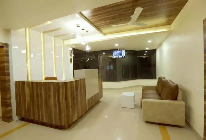 Hotelli Ajinkya Lodge