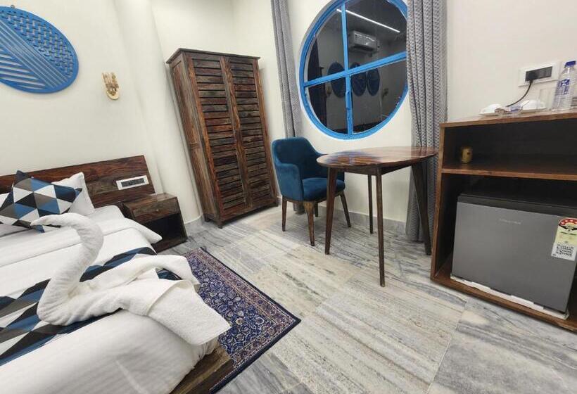 هتل Clovera Villa