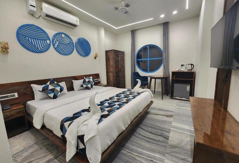 هتل Clovera Villa